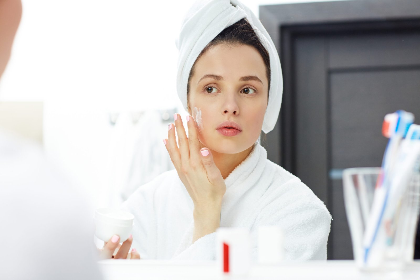 What is the Best Facial Cream for Dry Skin?