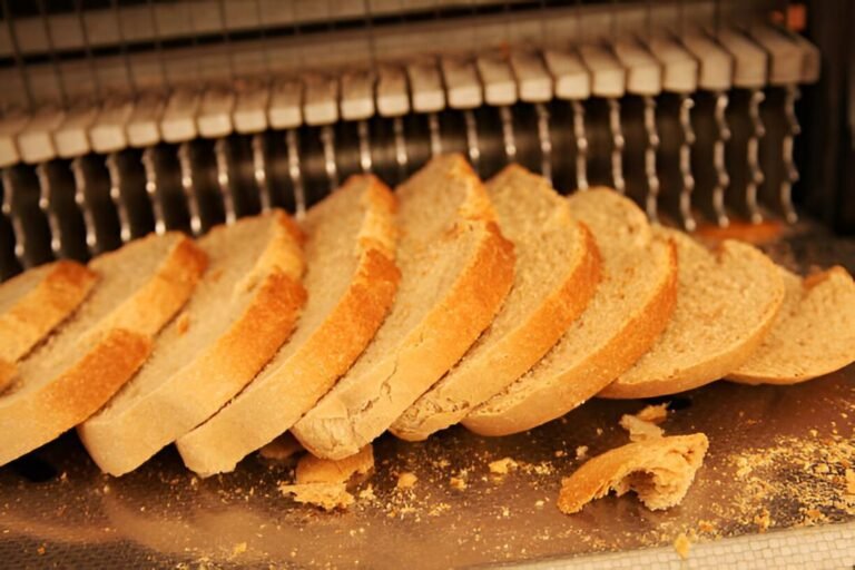 Bread Slicer: How Smart Slicing Helps Bakeries Control Labor Costs and Increase Output