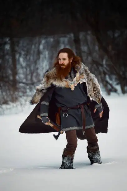 Choosing the Best Viking Fashion Pieces for Men for Bold, Timeless Looks