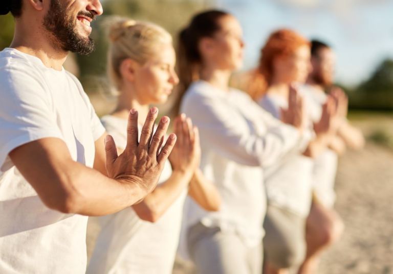 How to Build a Successful Health and Wellness Community Group